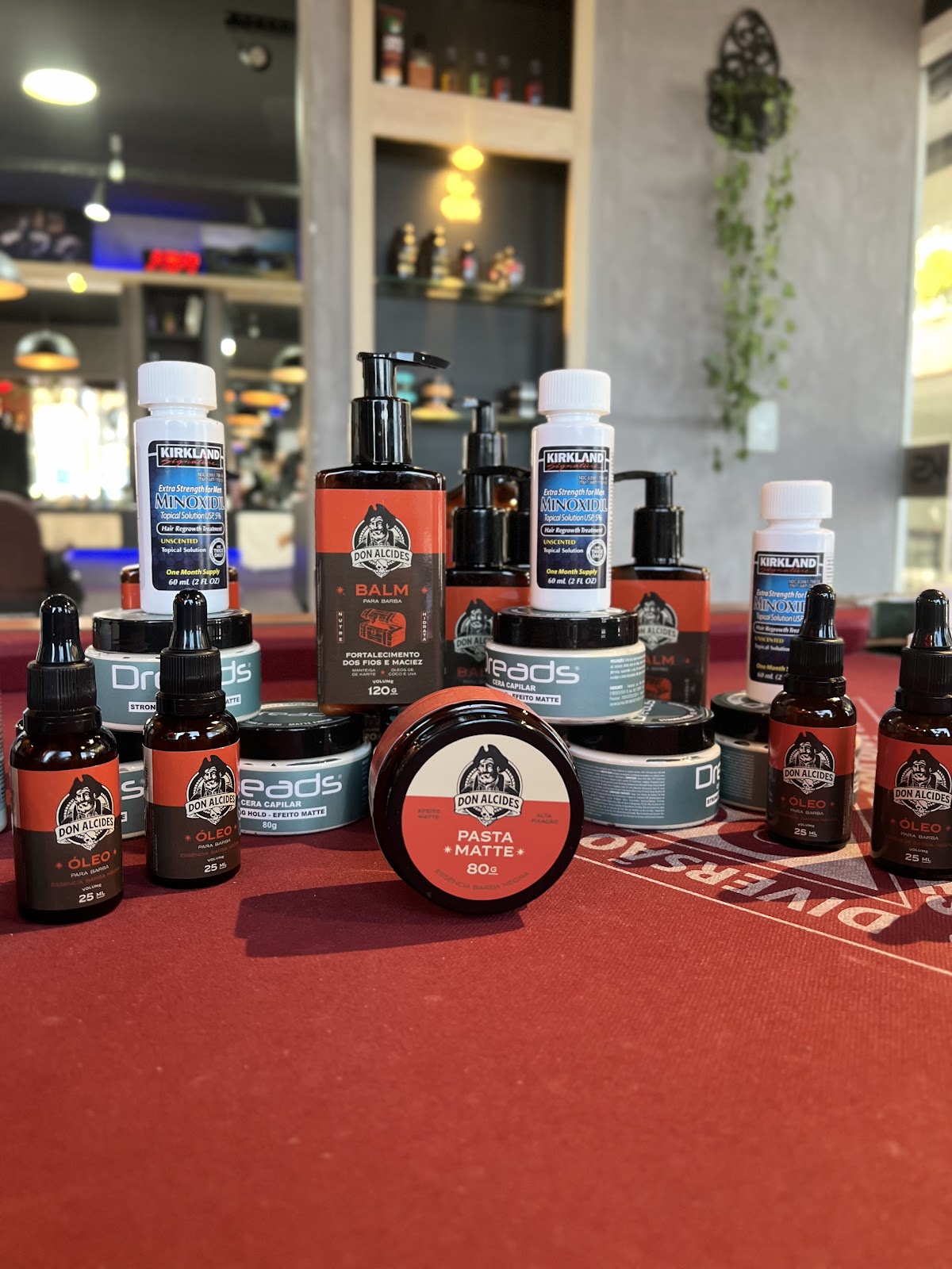 Produtos de barba e cabelo usados na Øks Barbearia - Pub